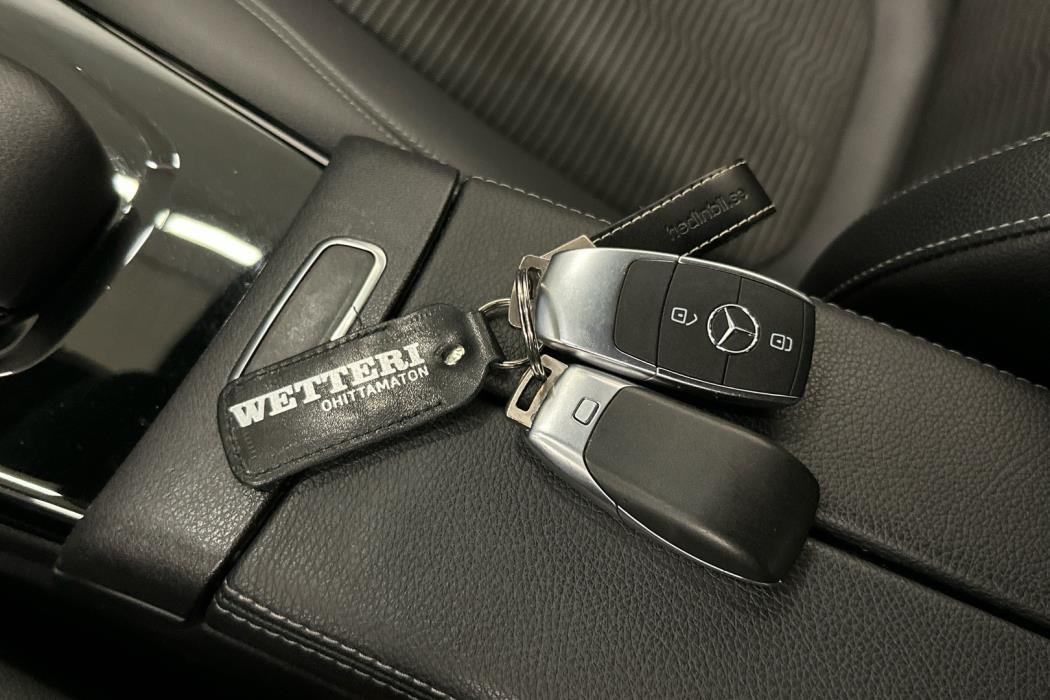 MERCEDES-BENZ A 2021