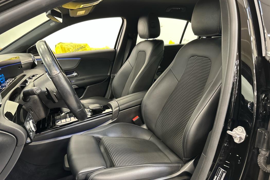 MERCEDES-BENZ A 2021