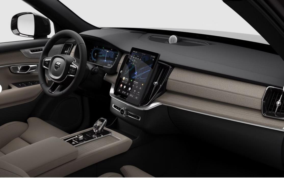 VOLVO XC90 2025
