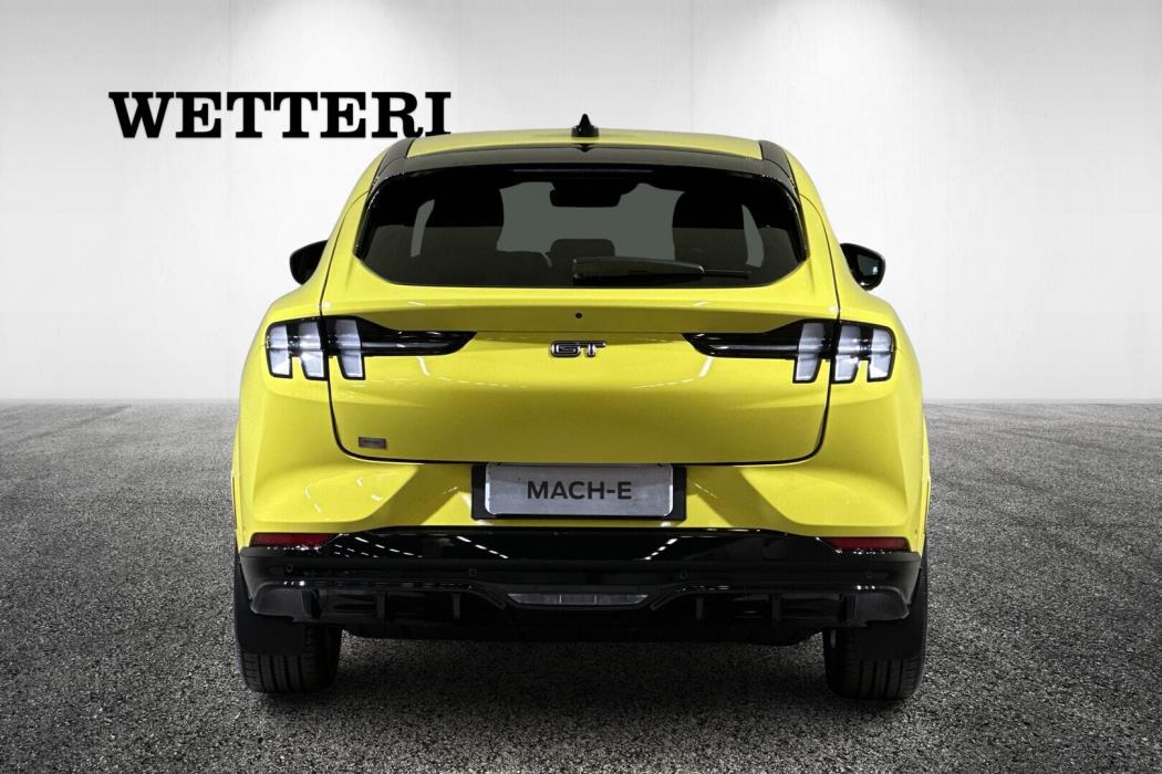 FORD Mustang Mach-E 2025