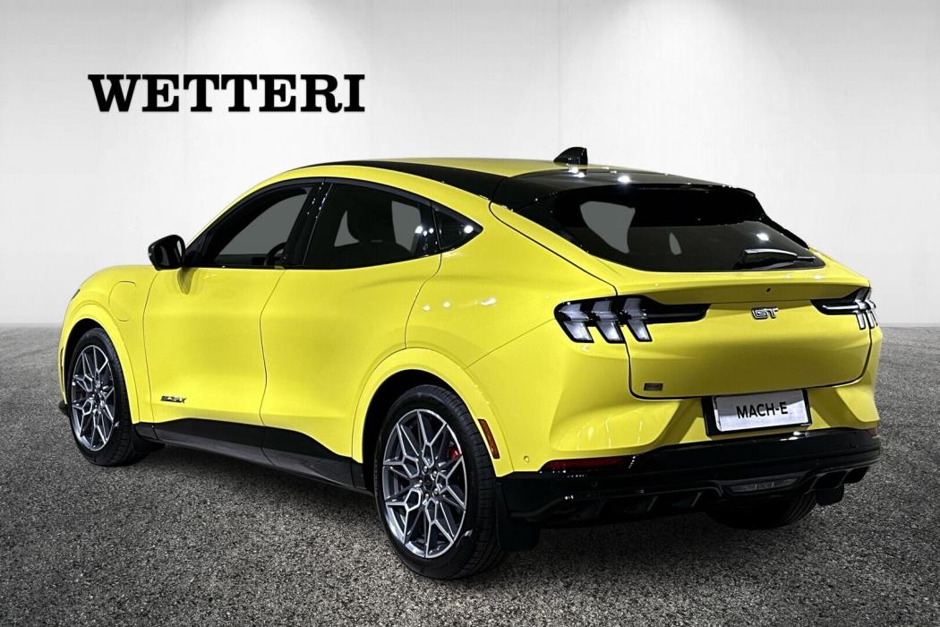 FORD Mustang Mach-E 2025