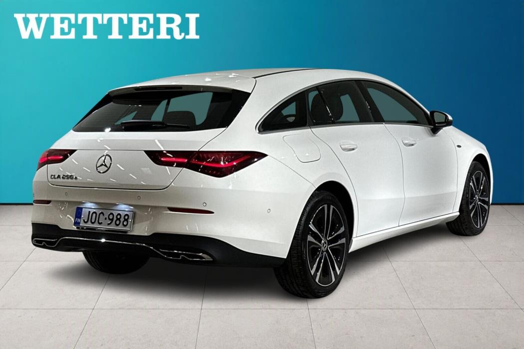 MERCEDES-BENZ CLA 2025
