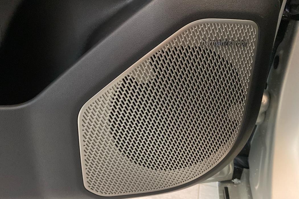 KIA EV4 2026