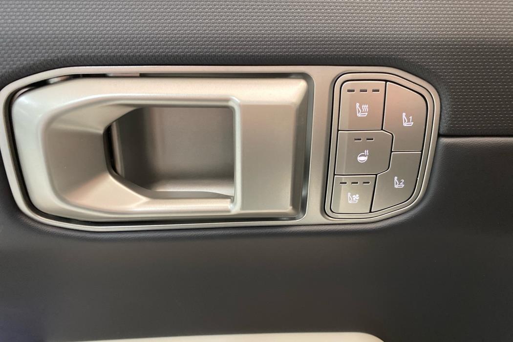 KIA EV4 2026