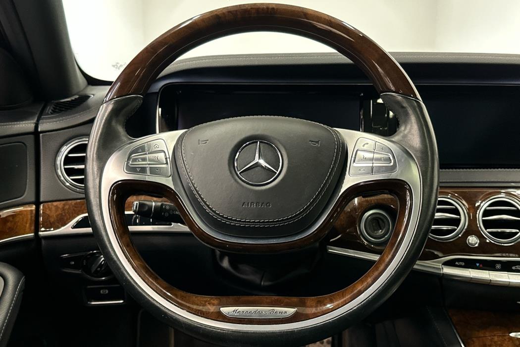 MERCEDES-BENZ S 2015