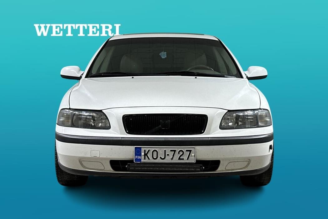 VOLVO V70 2003