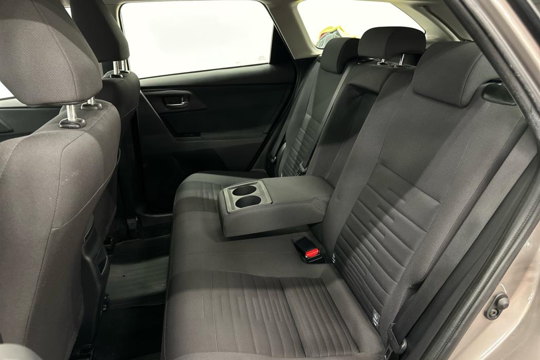 TOYOTA Auris 2016