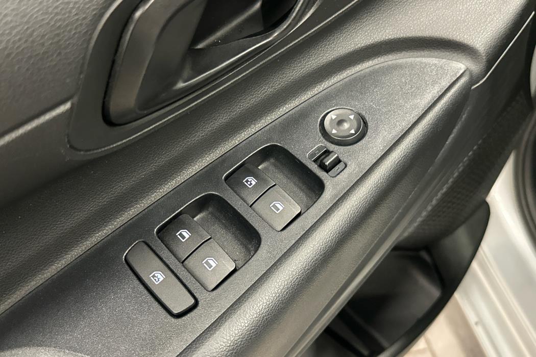 HYUNDAI i20 Hatchback 2021