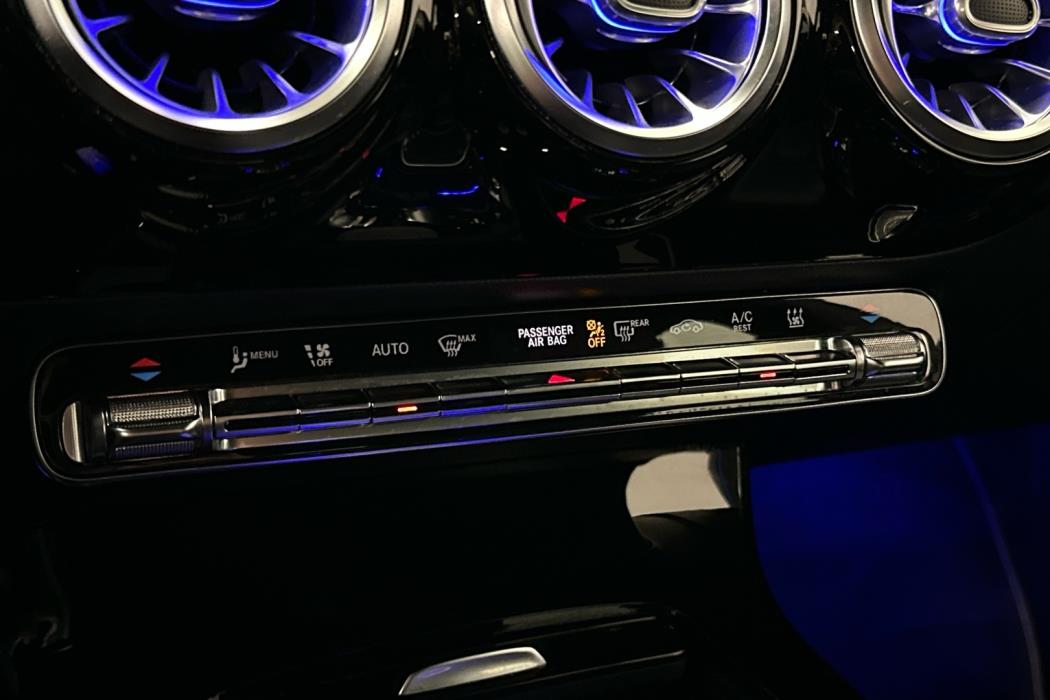 MERCEDES-BENZ CLA 2021