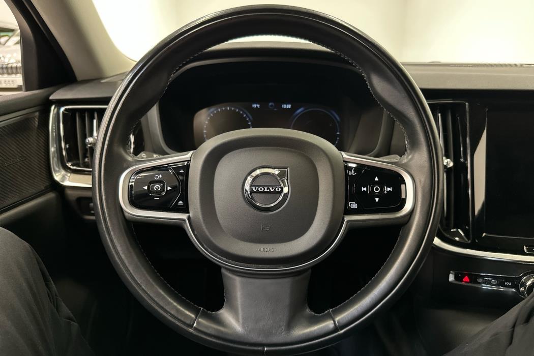 VOLVO S60 2021