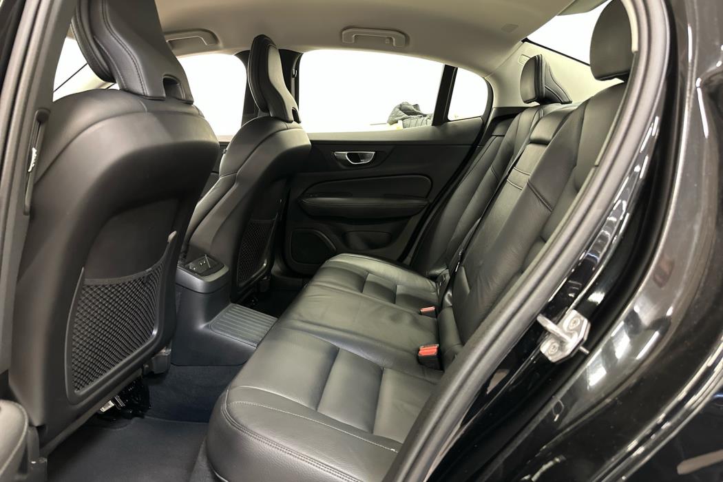 VOLVO S60 2021