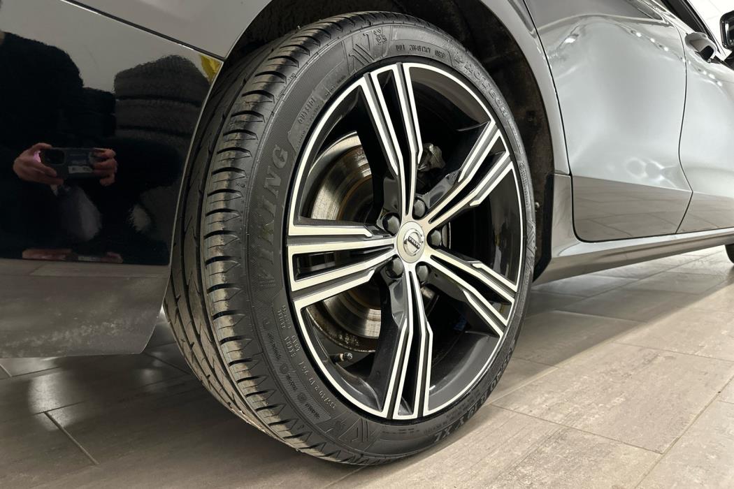 VOLVO S60 2021