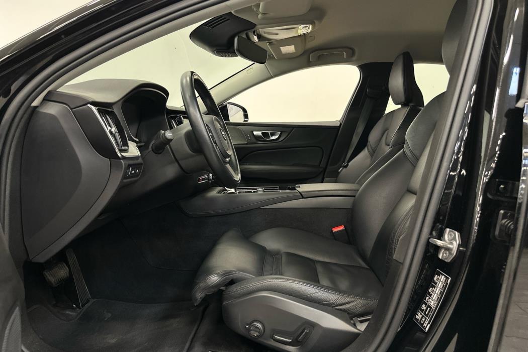 VOLVO S60 2021