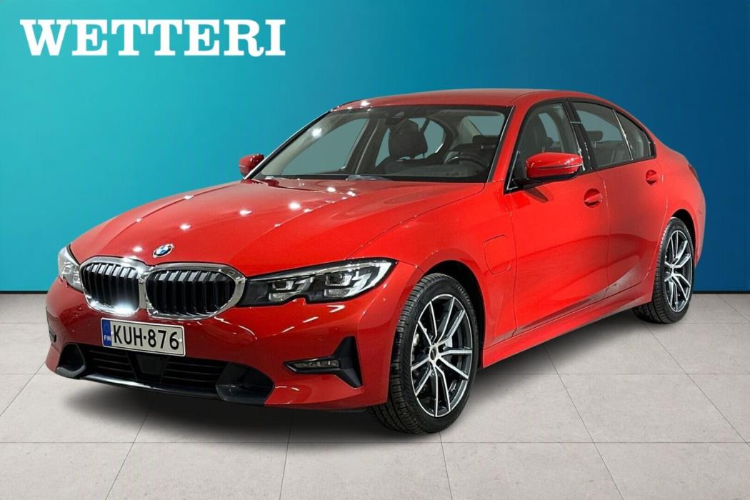 BMW 330 2021