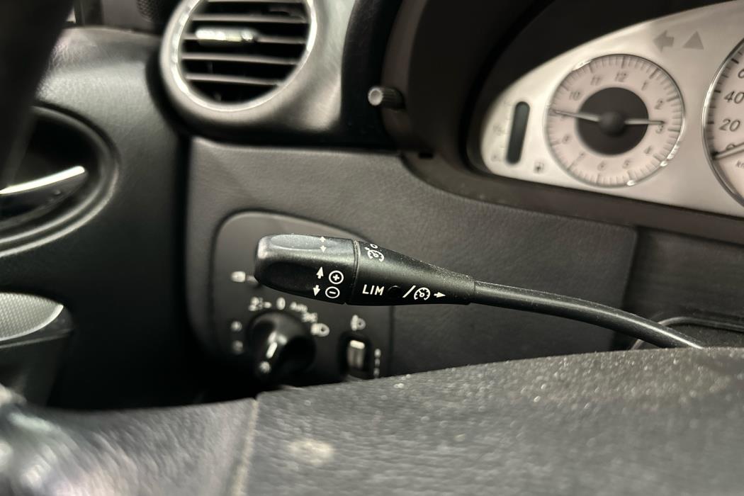 MERCEDES-BENZ CLK 2007