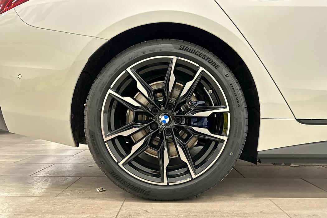 BMW i4 2026