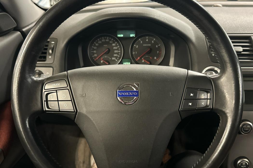 VOLVO C30 2008