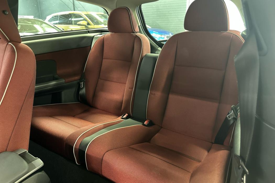 VOLVO C30 2008