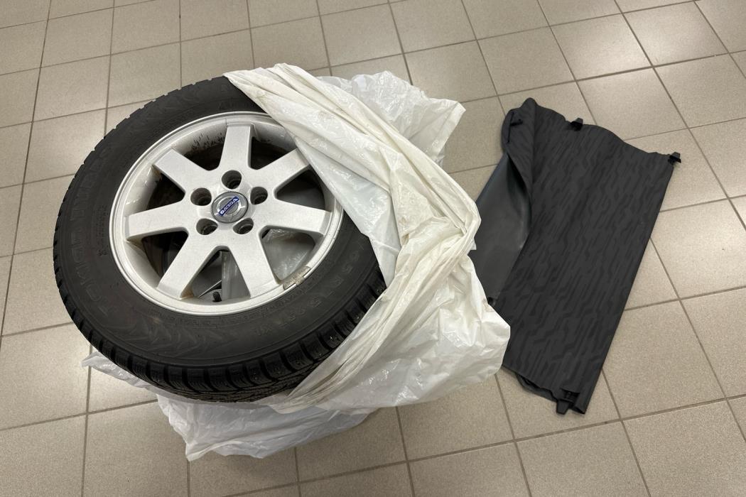 VOLVO C30 2008