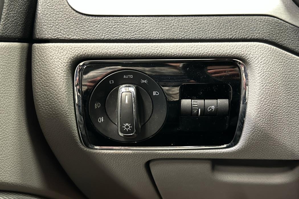 SKODA Superb 2014