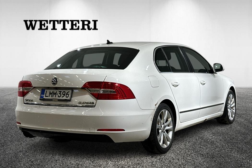 SKODA Superb 2014