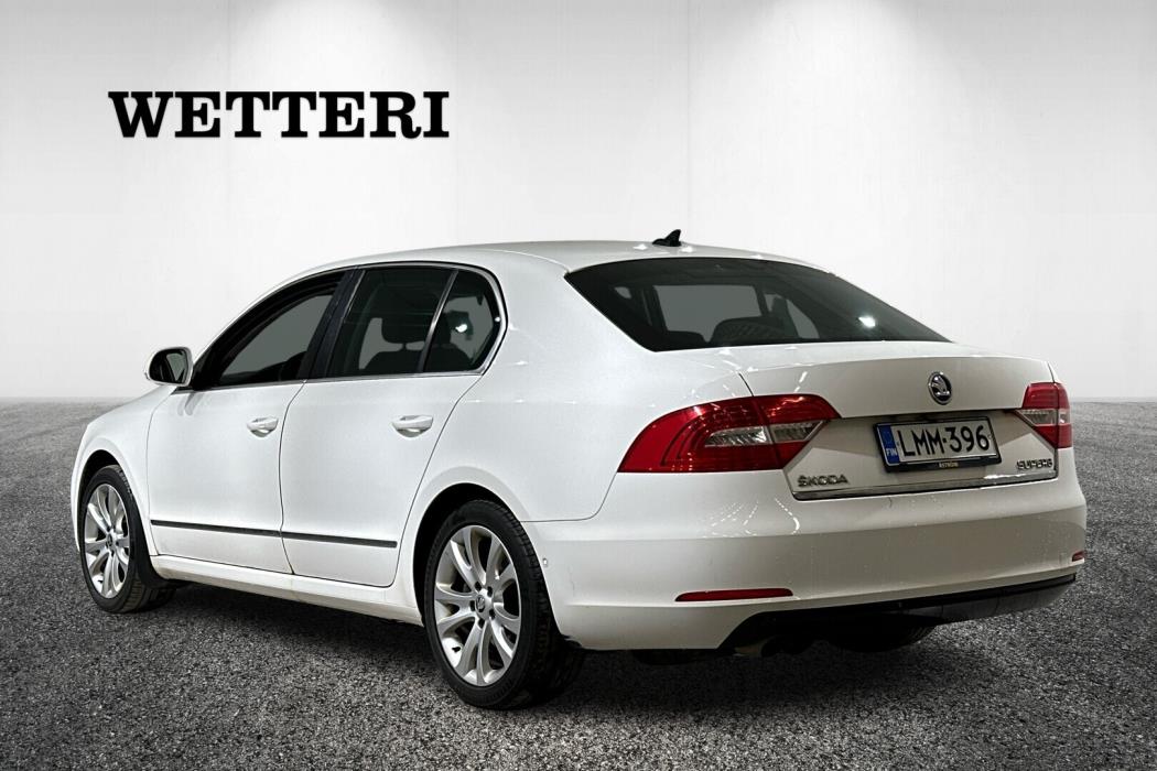 SKODA Superb 2014