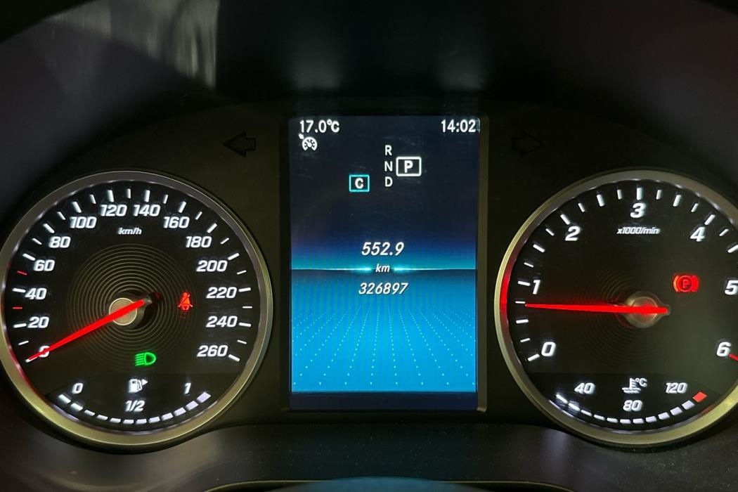 MERCEDES-BENZ C 2019