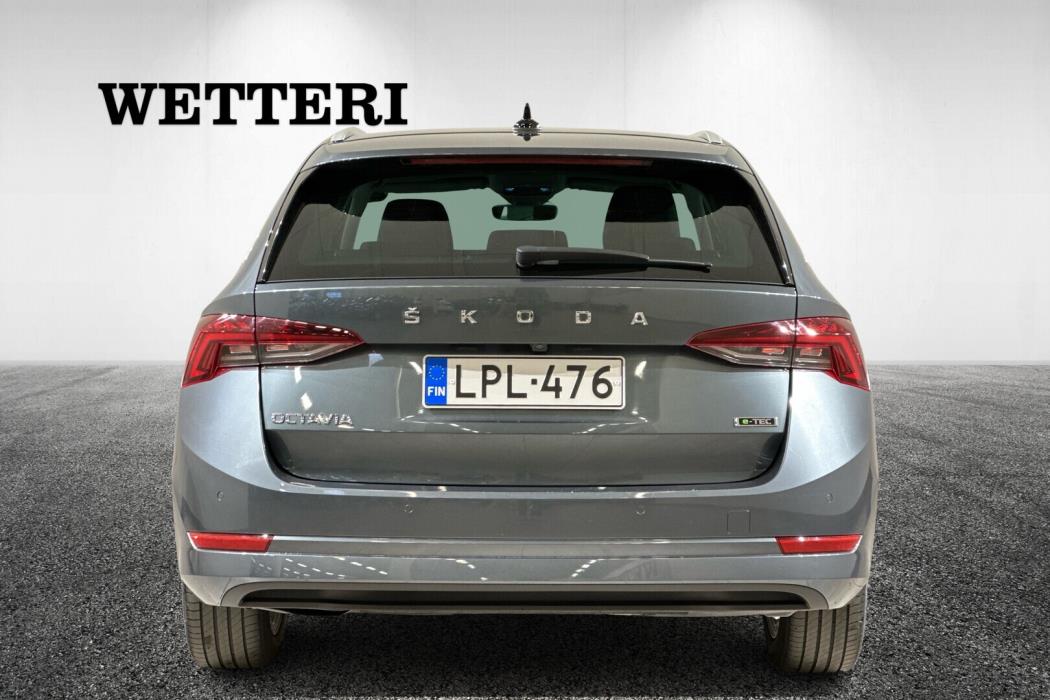 SKODA Octavia 2021