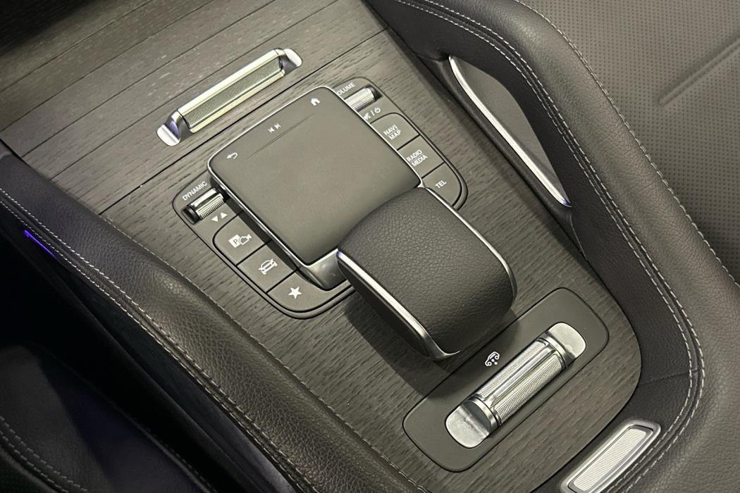 MERCEDES-BENZ GLE 2021