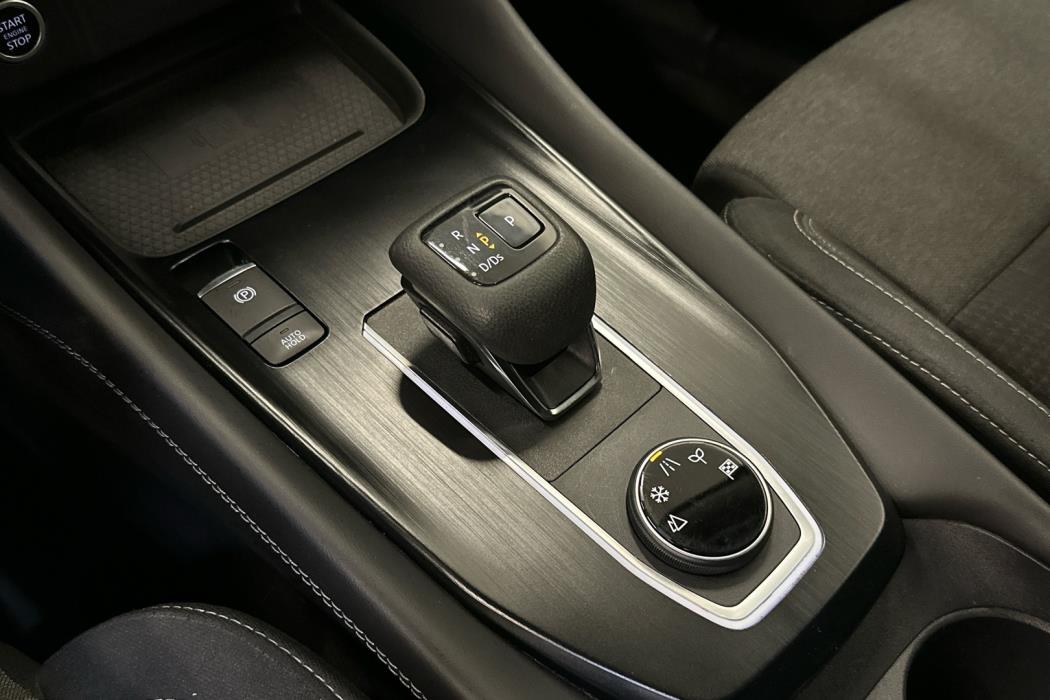 NISSAN Qashqai 2022