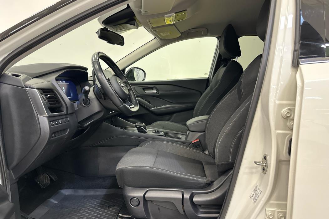 NISSAN Qashqai 2022