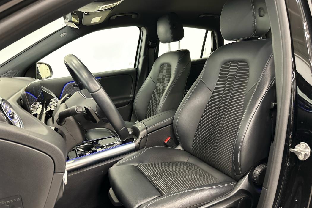 MERCEDES-BENZ GLA 2022