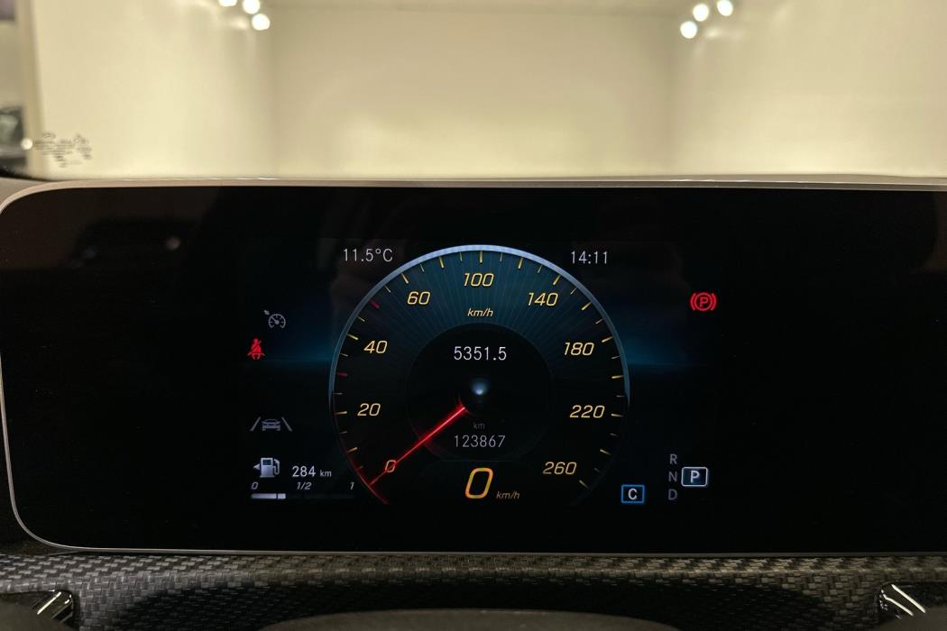 MERCEDES-BENZ A 2019
