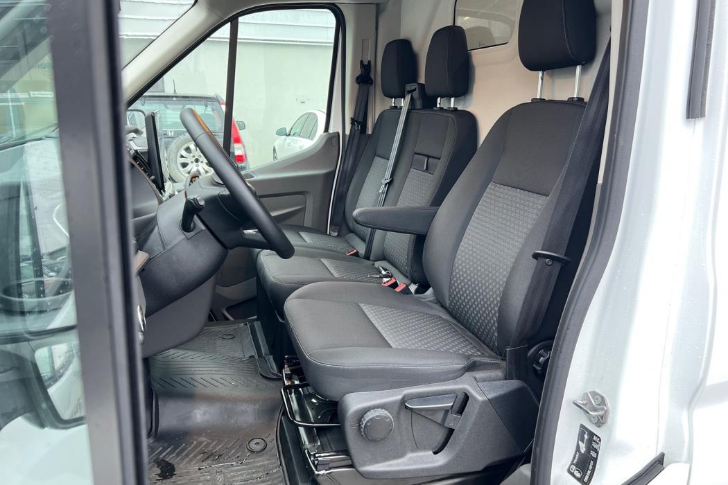 FORD Transit 2023