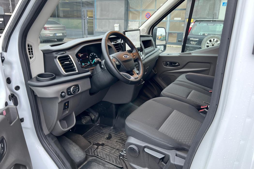 FORD Transit 2023