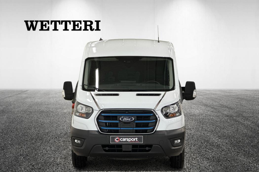 FORD TRANSIT 2025
