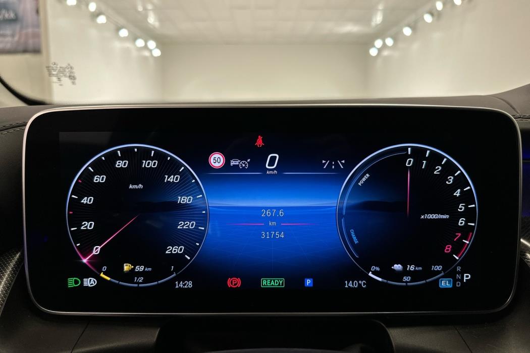 MERCEDES-BENZ GLC 2024