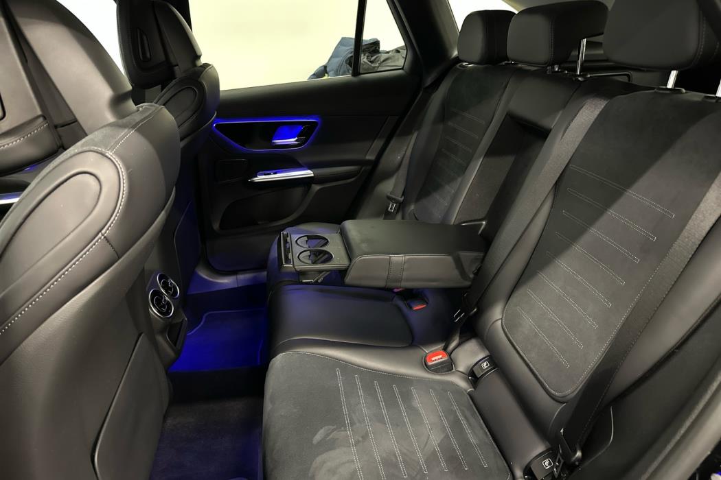 MERCEDES-BENZ GLC 2024