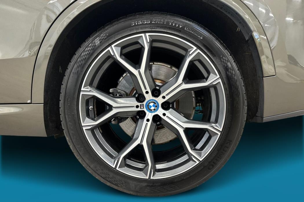 BMW X5 2024