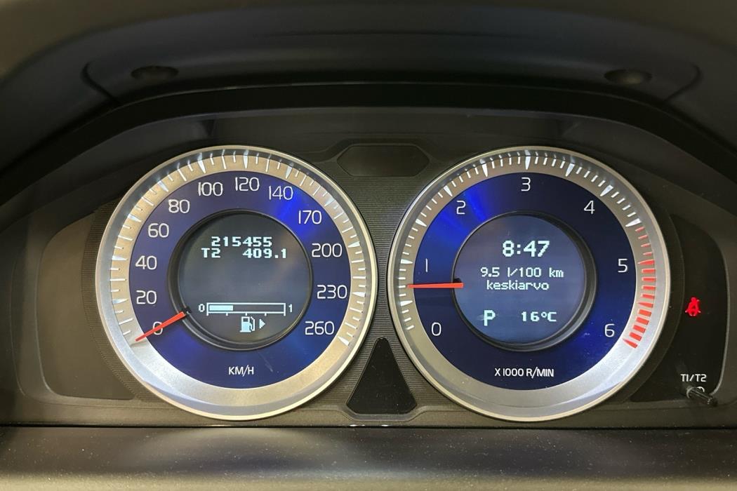 VOLVO XC60 2013
