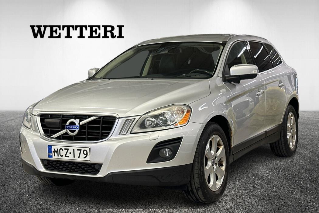 VOLVO XC60 2010