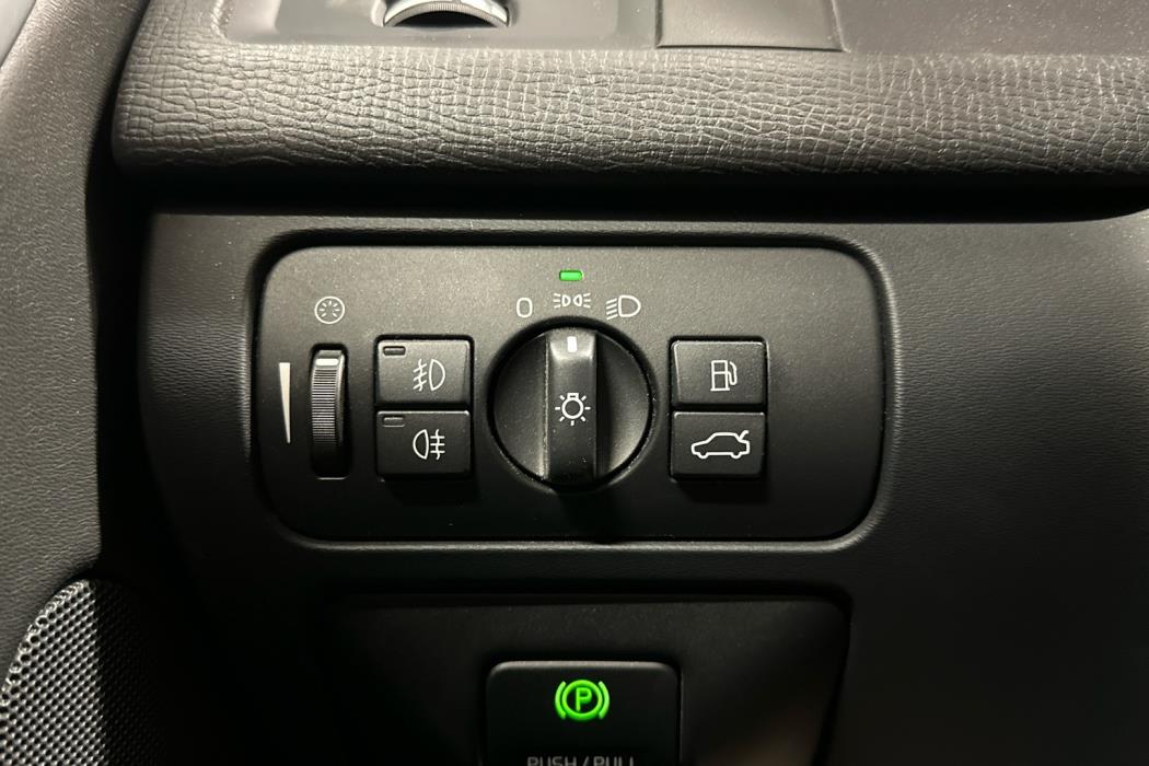 VOLVO XC60 2010
