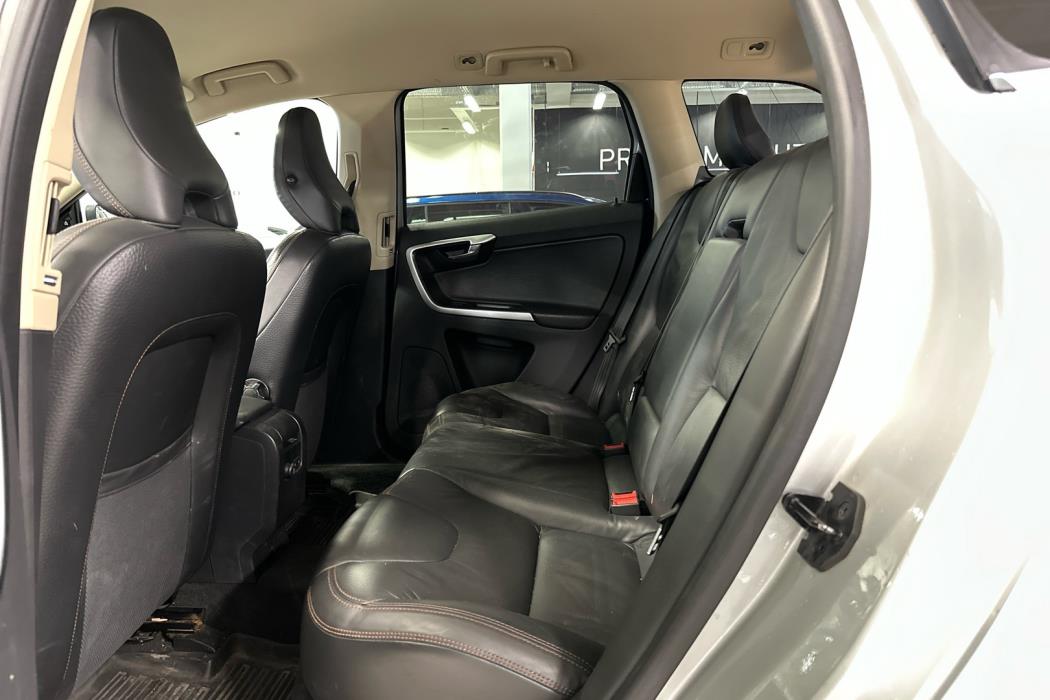 VOLVO XC60 2010