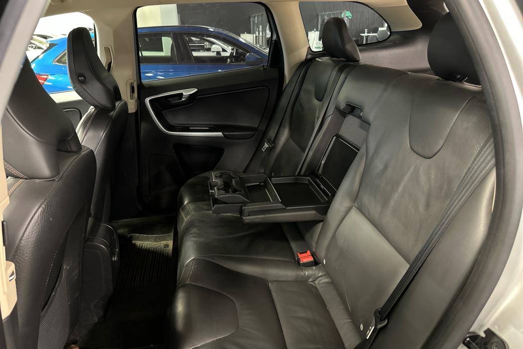 VOLVO XC60 2010