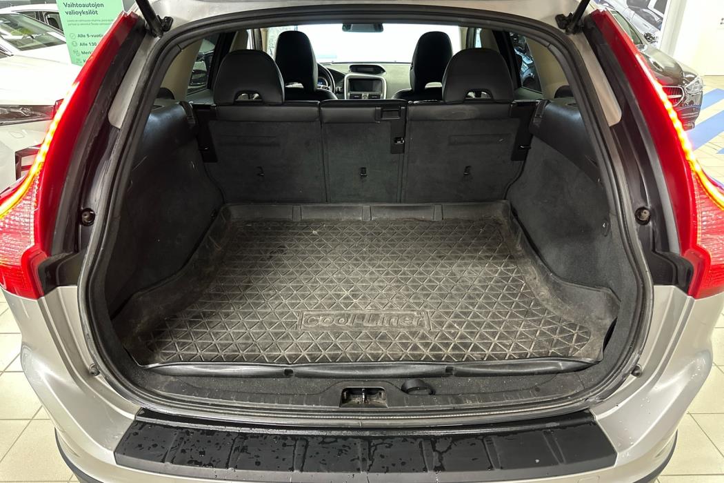 VOLVO XC60 2010