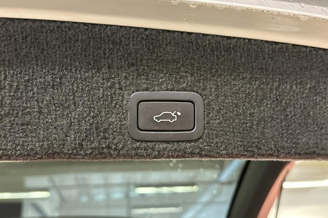 VOLVO XC60 2010