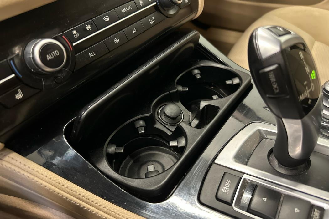 BMW 520 2013
