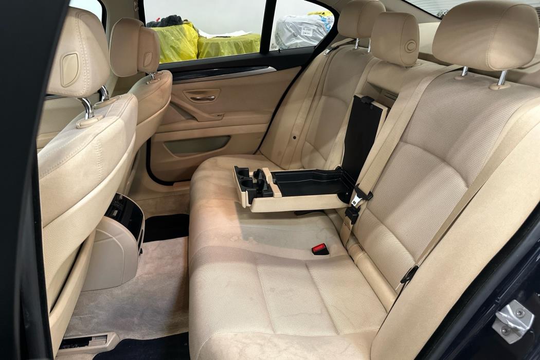 BMW 520 2013