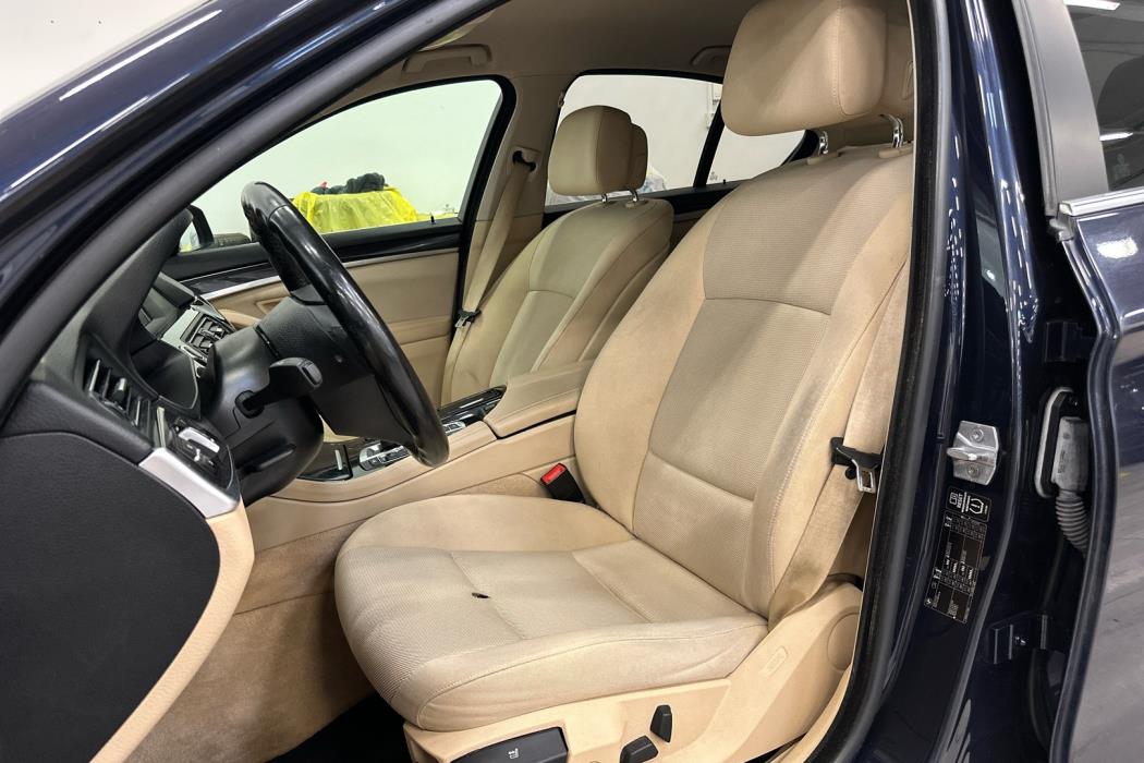 BMW 520 2013