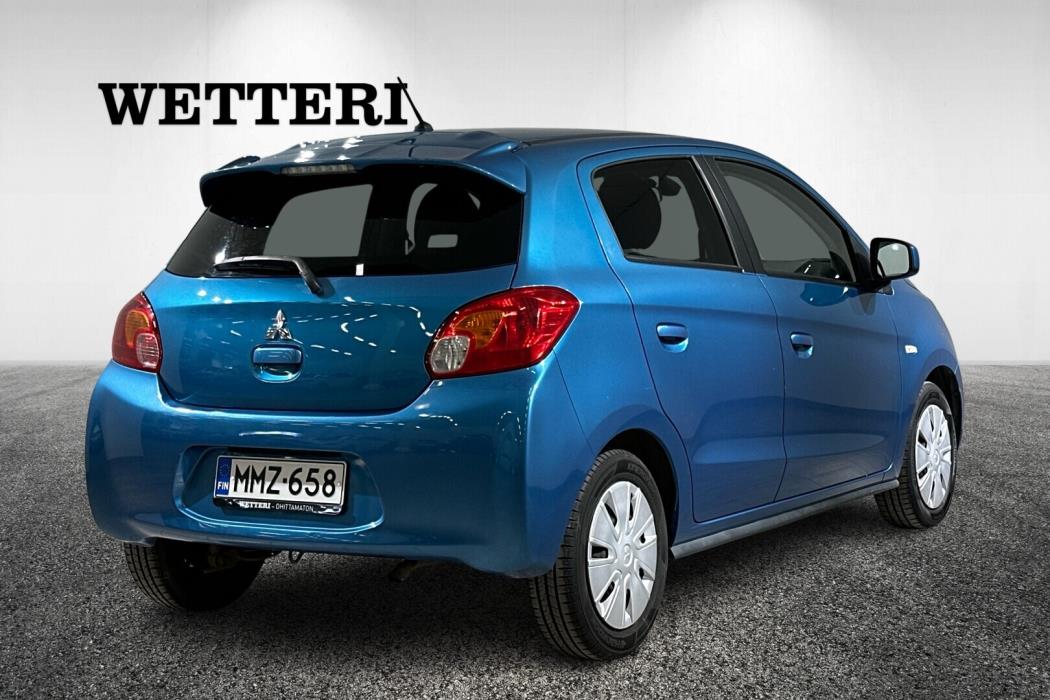 MITSUBISHI Space Star 2016